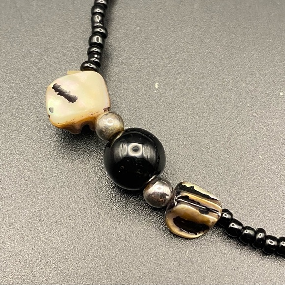 Mixed Bead Bracelet - Picture 2 of 7